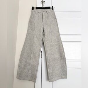 brand new Wide-Leg Wool Blend Trousers in Light Heather Gray